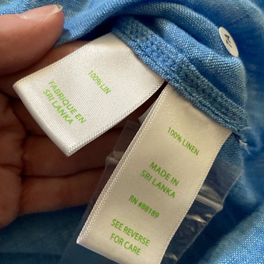Lilly Pulitzer Sea View Linen Button Down Top M Blue EUC - Picture 5 of 5